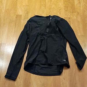 New Balance Black Top
